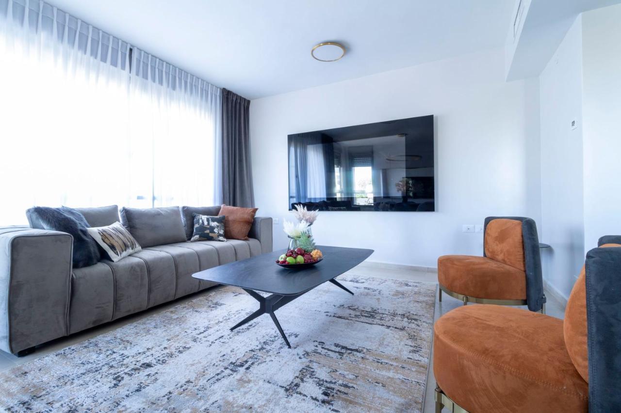 The Haneviim Suites - Isrentals Иерусалим Экстерьер фото