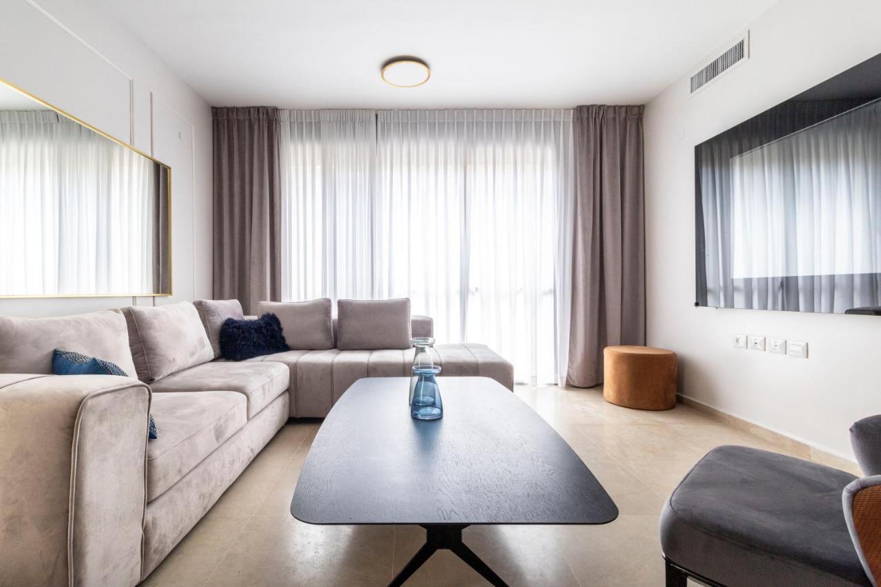 The Haneviim Suites - Isrentals Иерусалим Экстерьер фото
