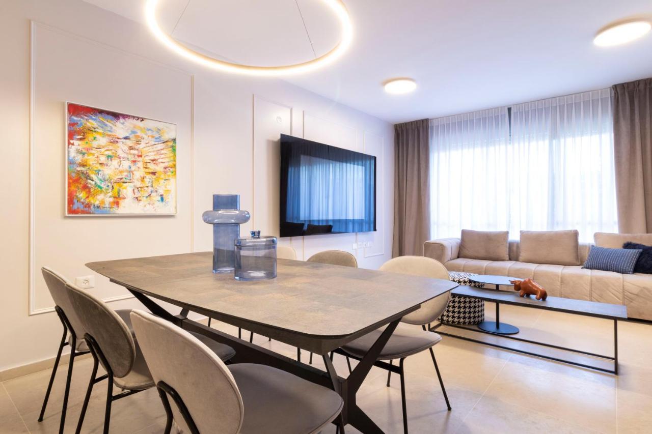 The Haneviim Suites - Isrentals Иерусалим Экстерьер фото